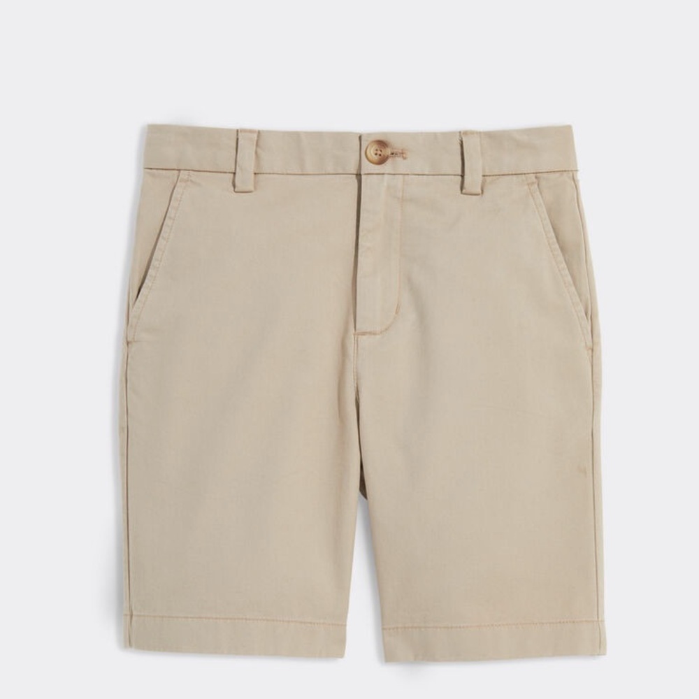 Vineyard Vines breaker shorts - size 14.